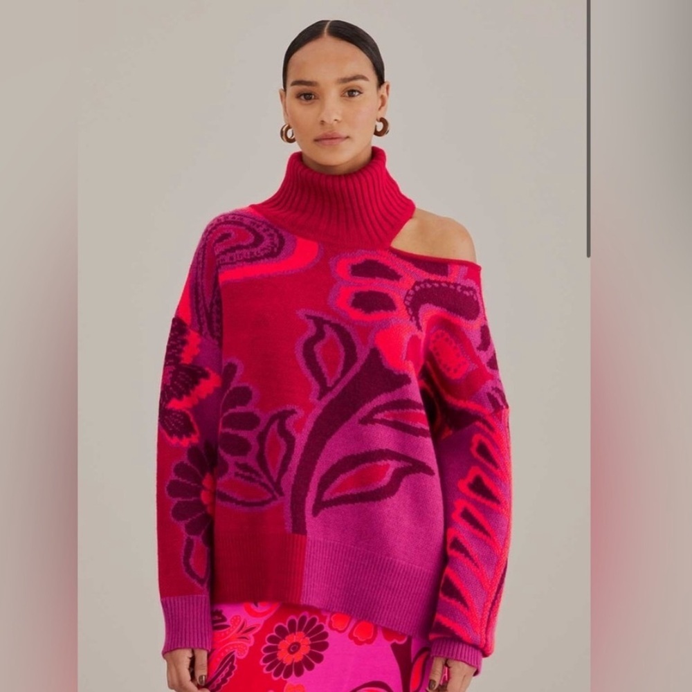 Anthropologie x FARM Rio Cut Out Pink Bold Floral Knit Sweater Size Small NWT